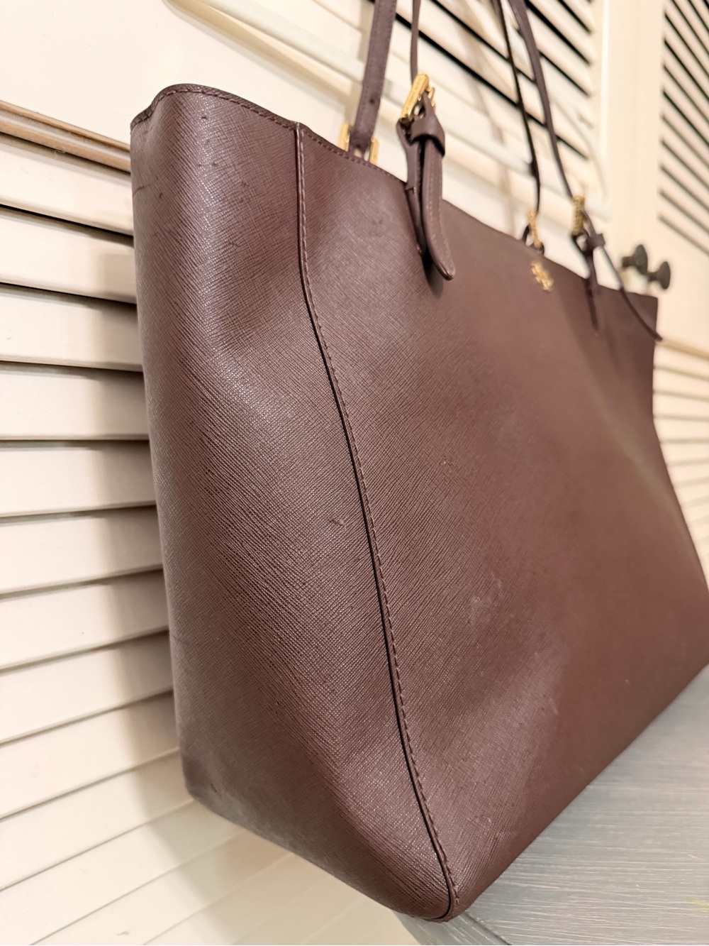 Tory Burch Chocolate Brown Saffiano Leather Tote with Gold Hardware - Picture 5 of 17
